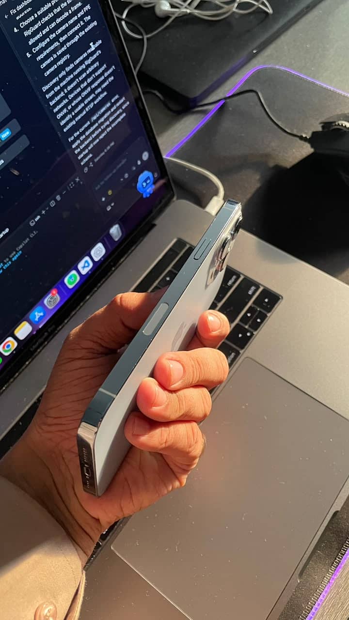 Apple iPhone 13 Pro Max 1