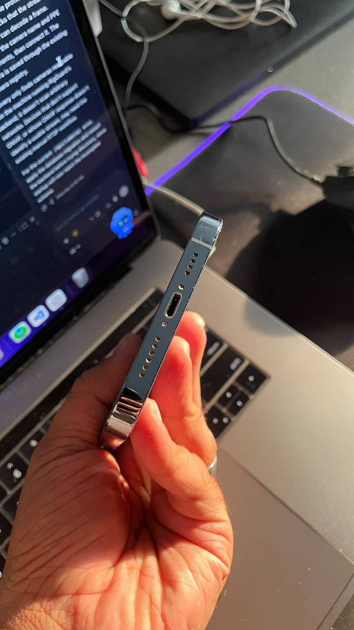 Apple iPhone 13 Pro Max 3