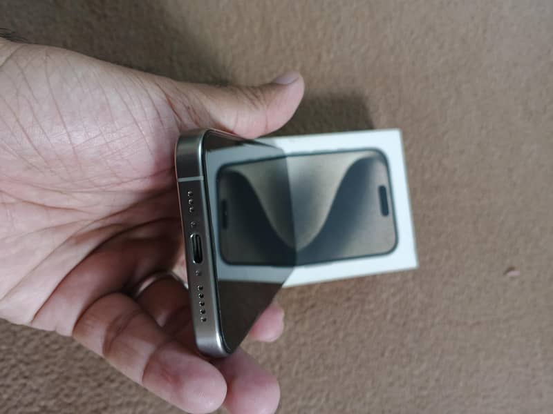 Apple iPhone 15 Pro 5
