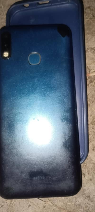 Infinix Hot 8 Lite