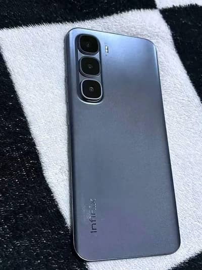 Infinix HOT 60 PRO PLUS
