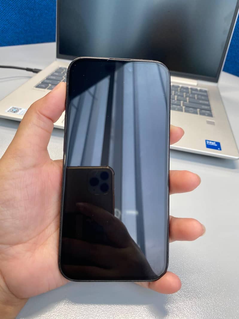 Apple iPhone 15 Pro 5