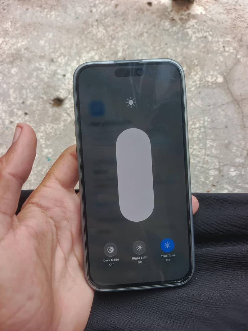 Apple iPhone 14 Pro Max 6