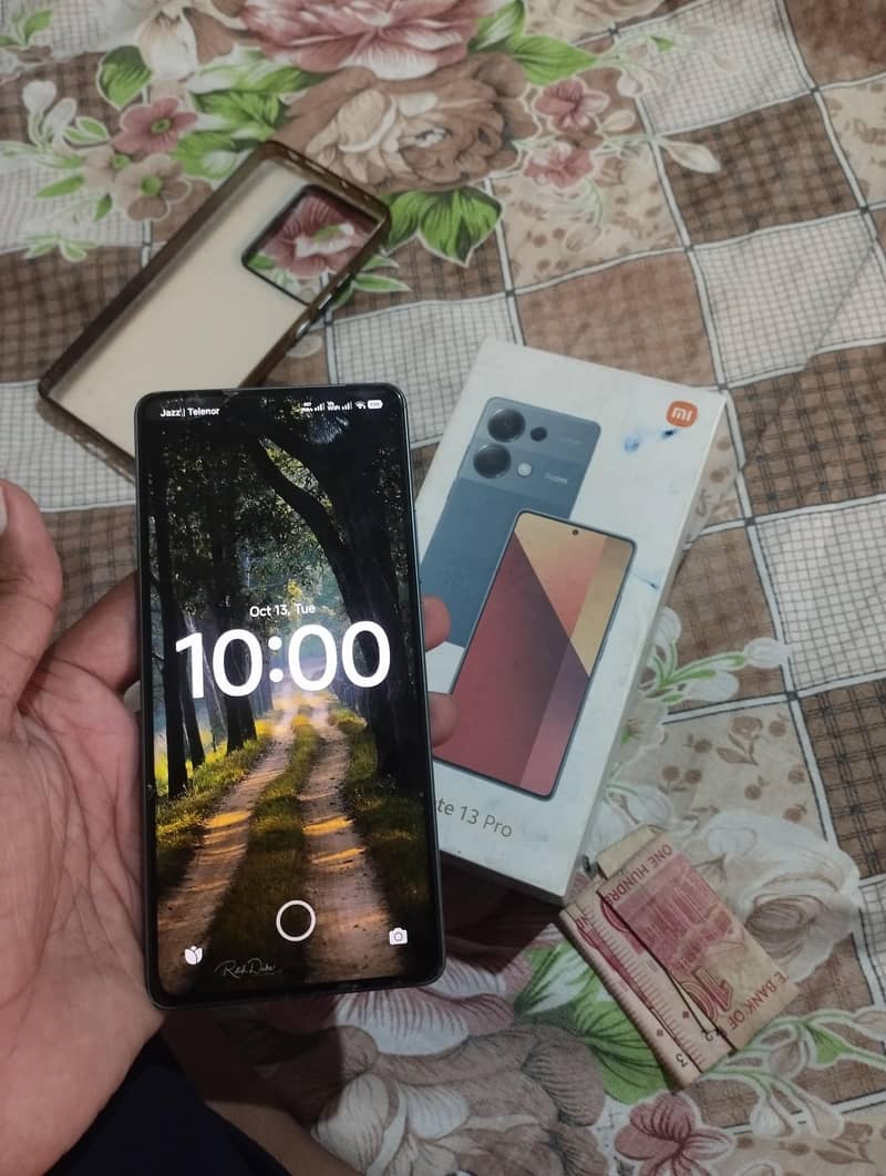 Xiaomi Redmi Note 13 Pro 1