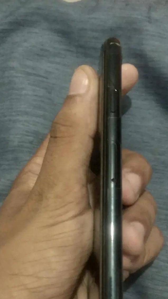 Apple iPhone SE 3