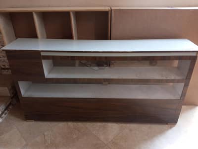 Counter and Racks