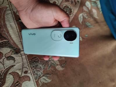 Vivo V40e