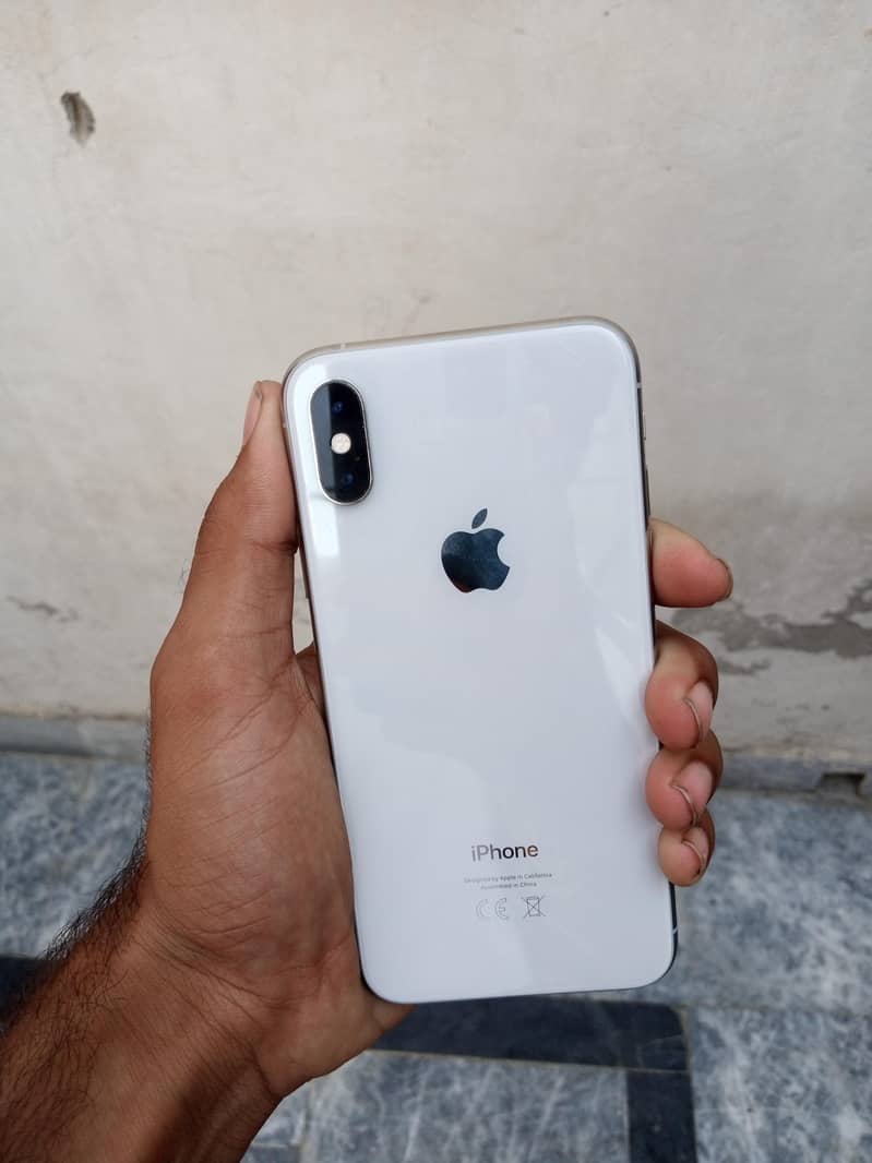 Apple iPhone XS 0