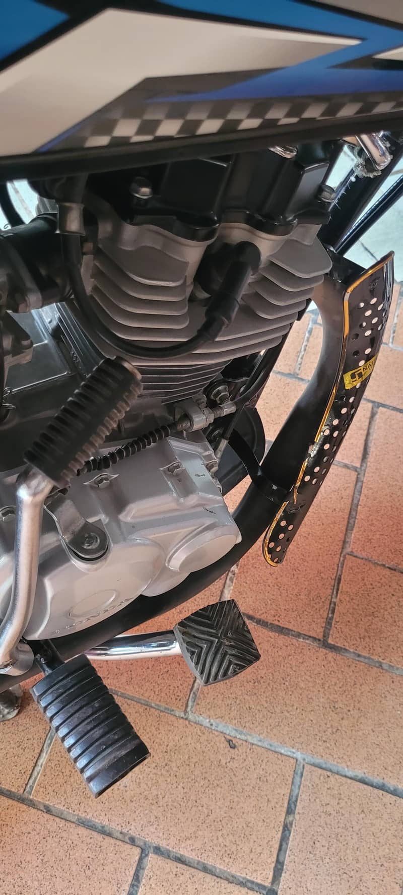 CG 125 0