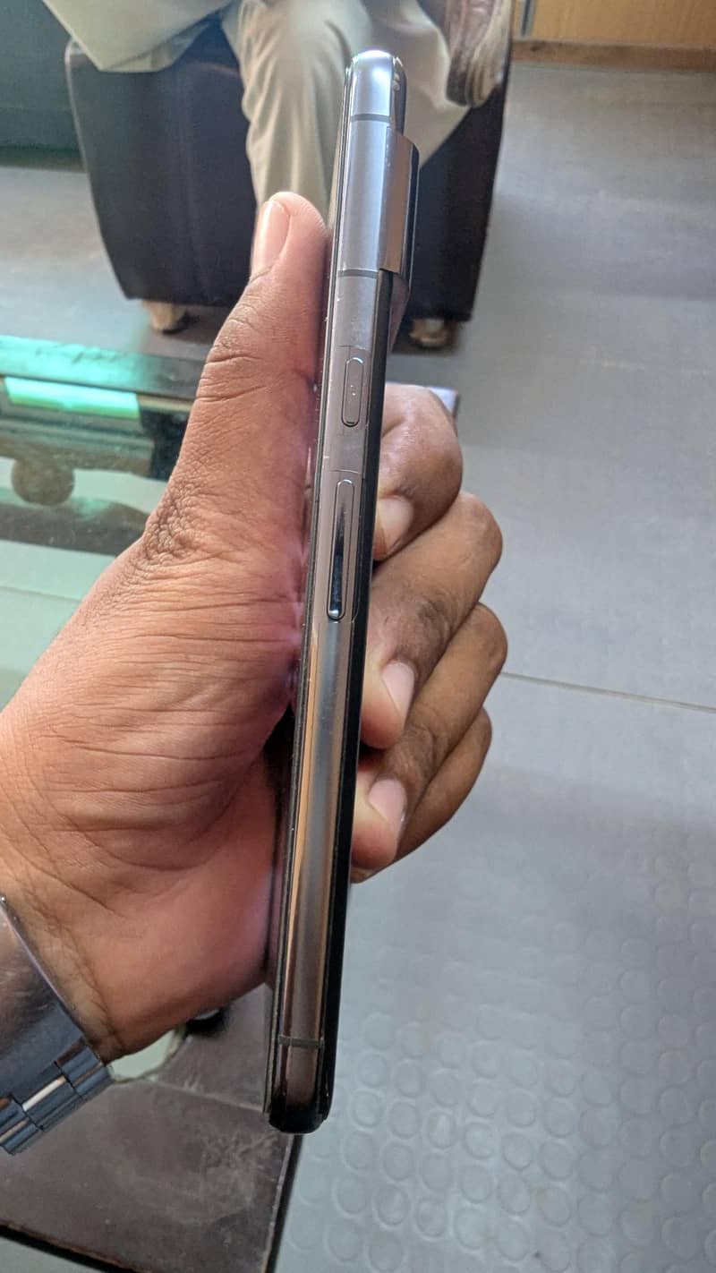 Google Pixel 8 Pro 6