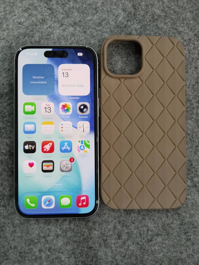 Apple iPhone 15 3