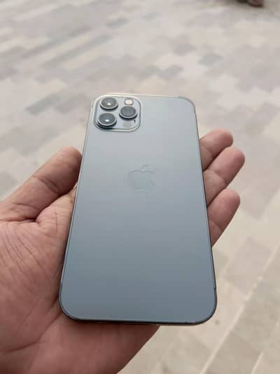 Apple iPhone 12 Pro