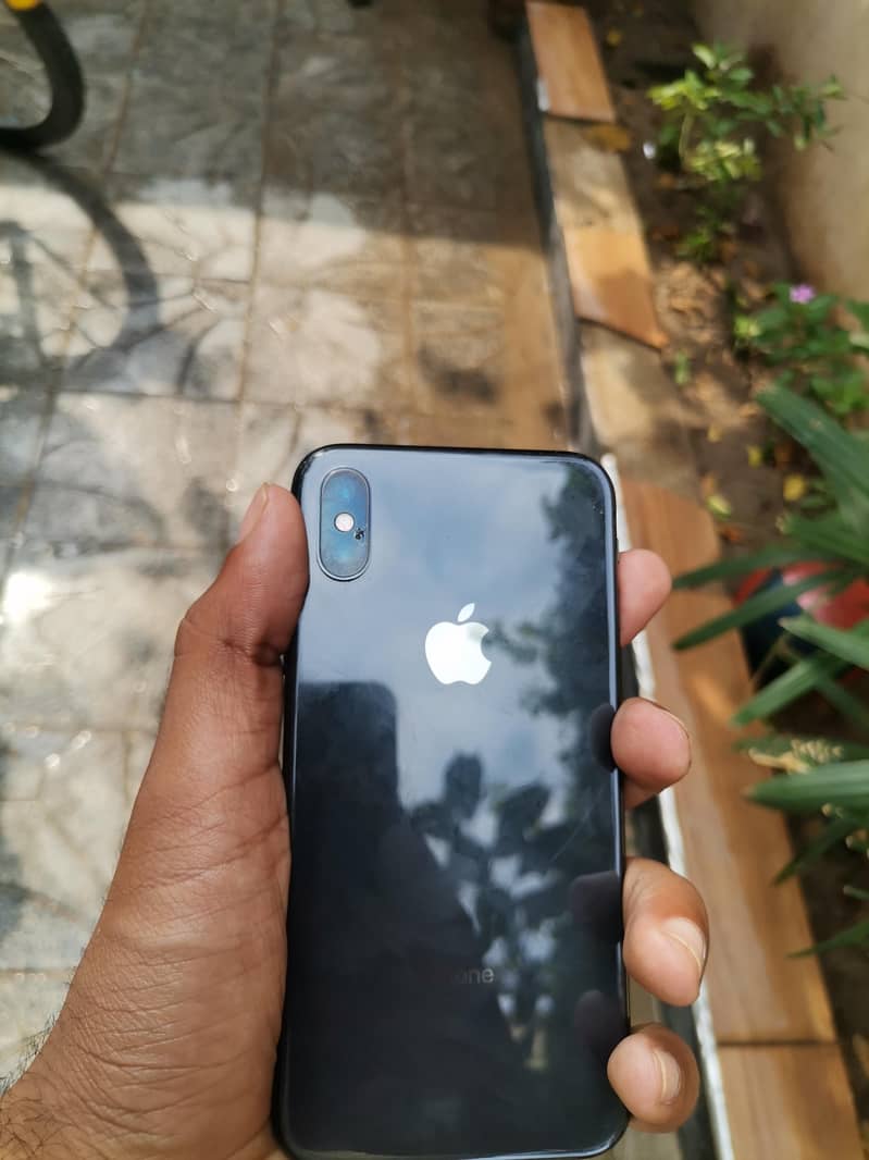 Apple iPhone X 6