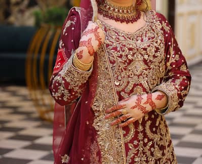 deep red farshi bridal lahnga