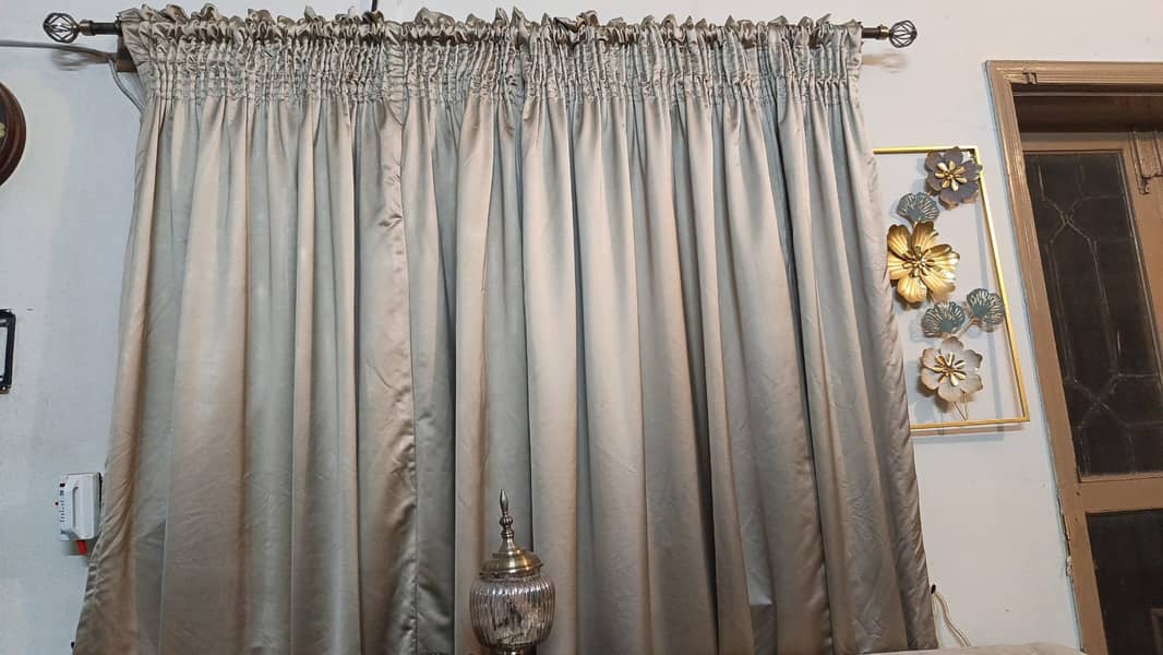 Curntains / purda /wall poshish For Sale - Curtains - 1120403701
