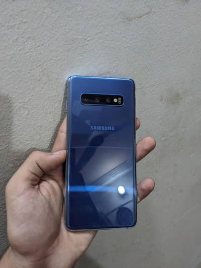 Samsung s10