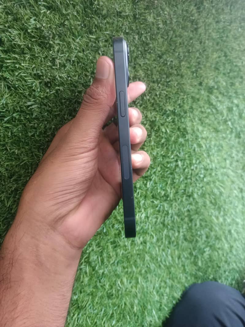 Apple iPhone 14 2