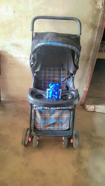 > Baby Stroller Pram - Foldable, Clean Condition - For Sale