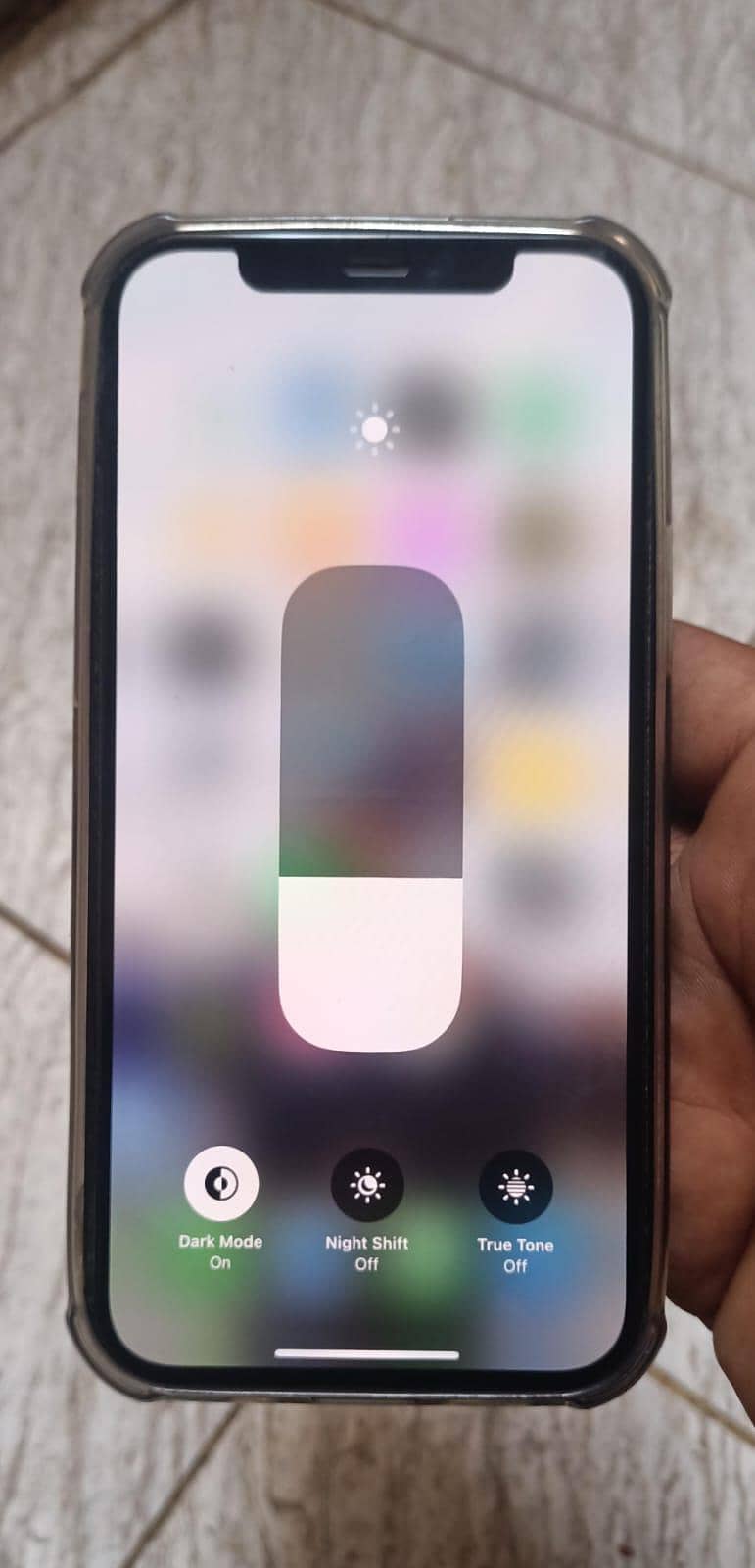 Apple iPhone 12 3
