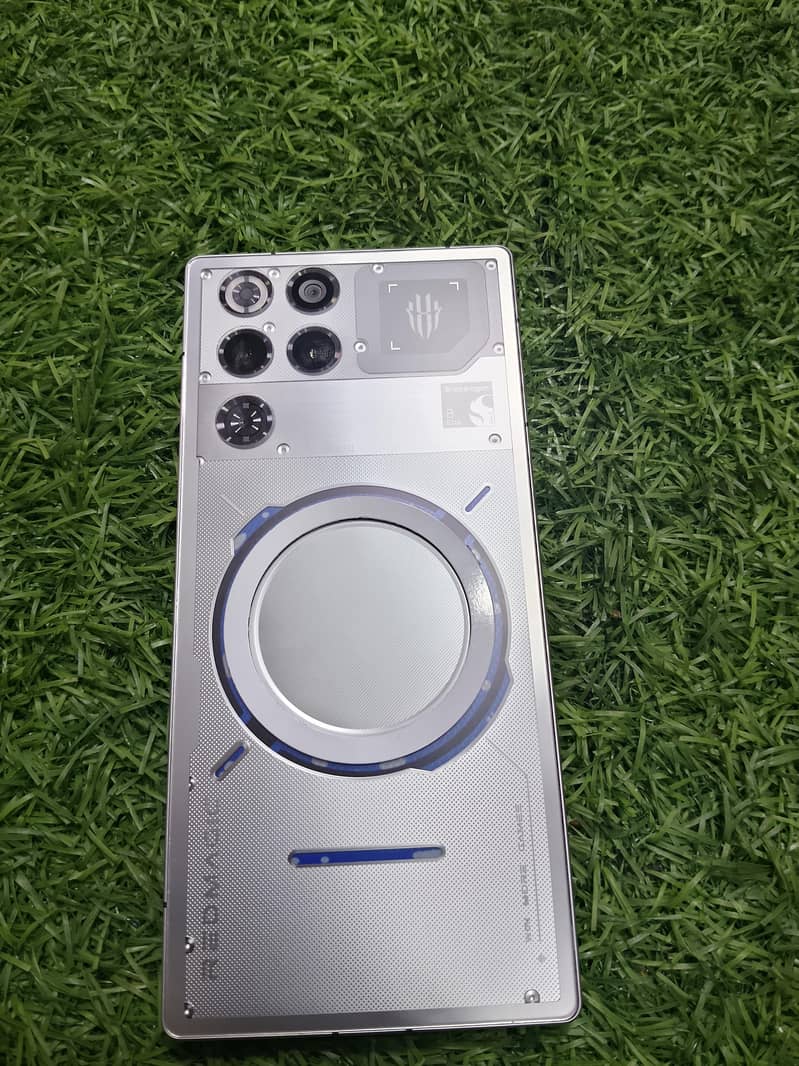 RED MAGIC 11 PRO+ 0