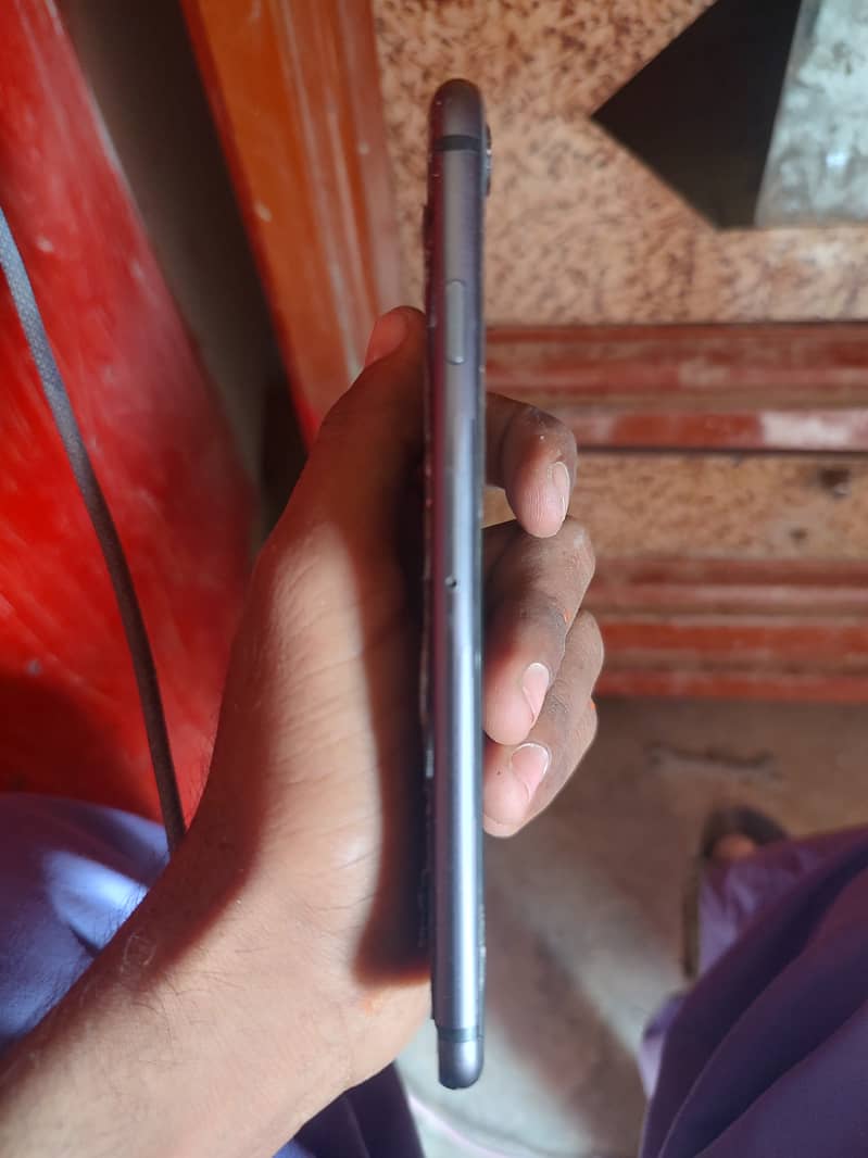 Apple iPhone 8 2