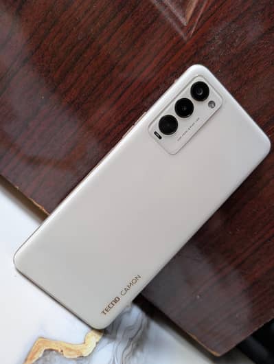 Tecno CAMON 18T