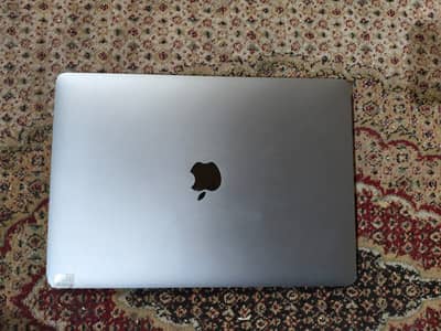 mackbook pro 2017 core 17