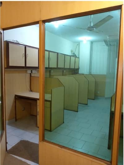 Brand New Office Area 550 Square Feet Available For Rent In Gulberg 3 Lahore