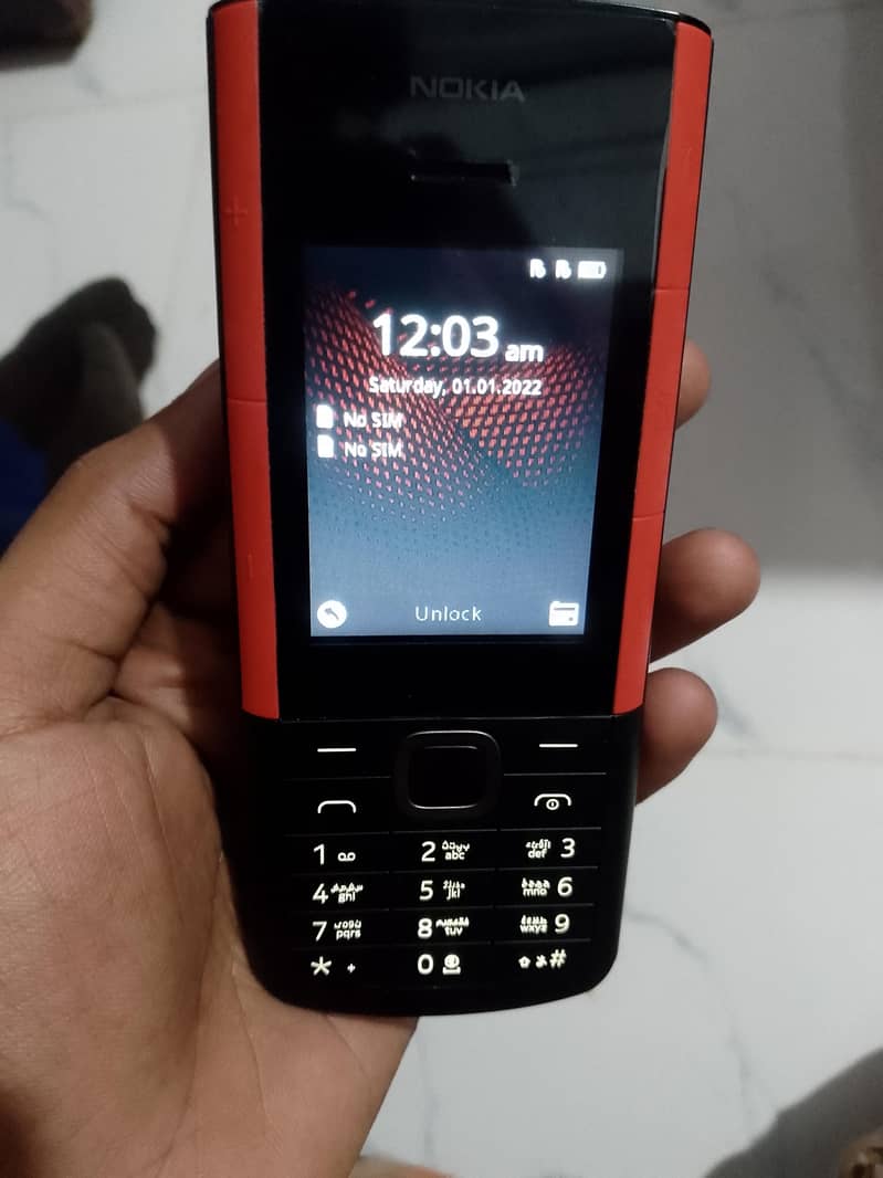 Nokia 5710 0