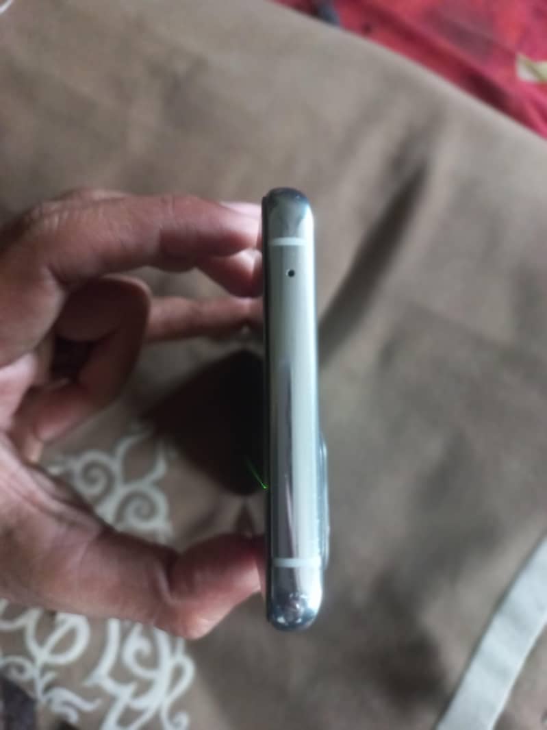 One Plus 9 Pro 7