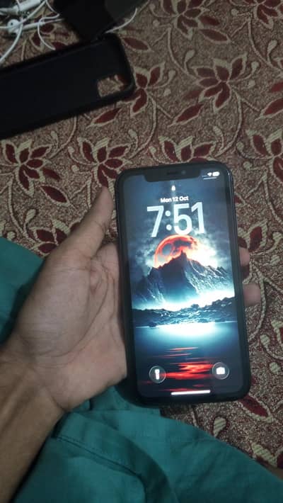 Apple iPhone 11 Read ad