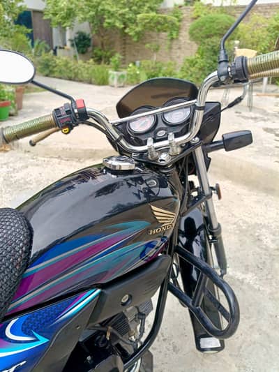 Honda Pridor 2025 Model only 5000 km mileage