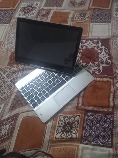 HP Revolve 810 G3