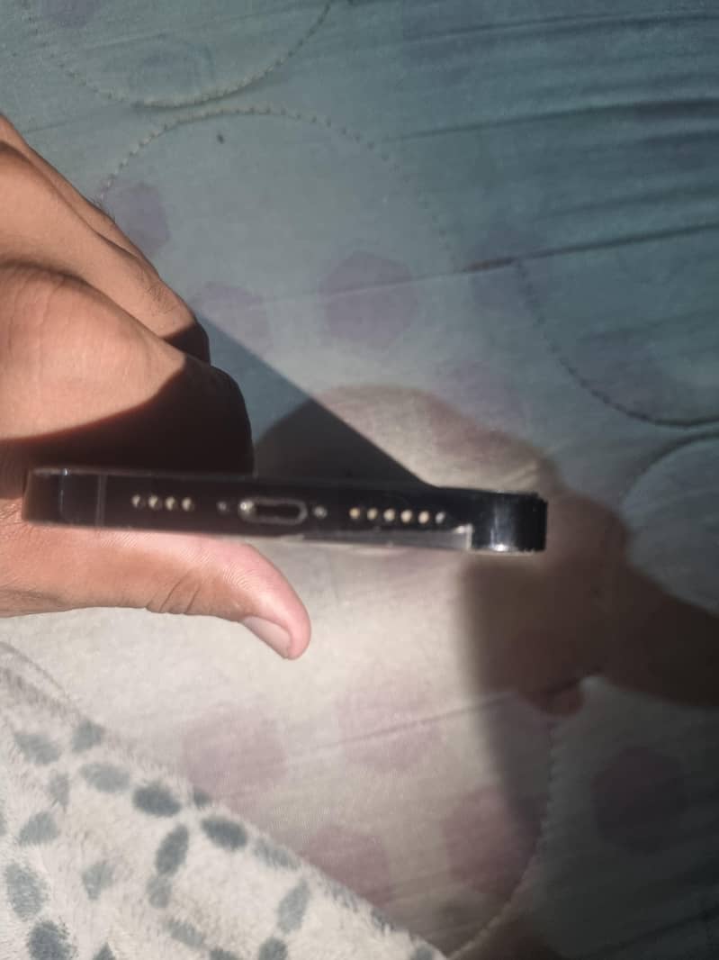Apple iPhone 14 Pro Max 3