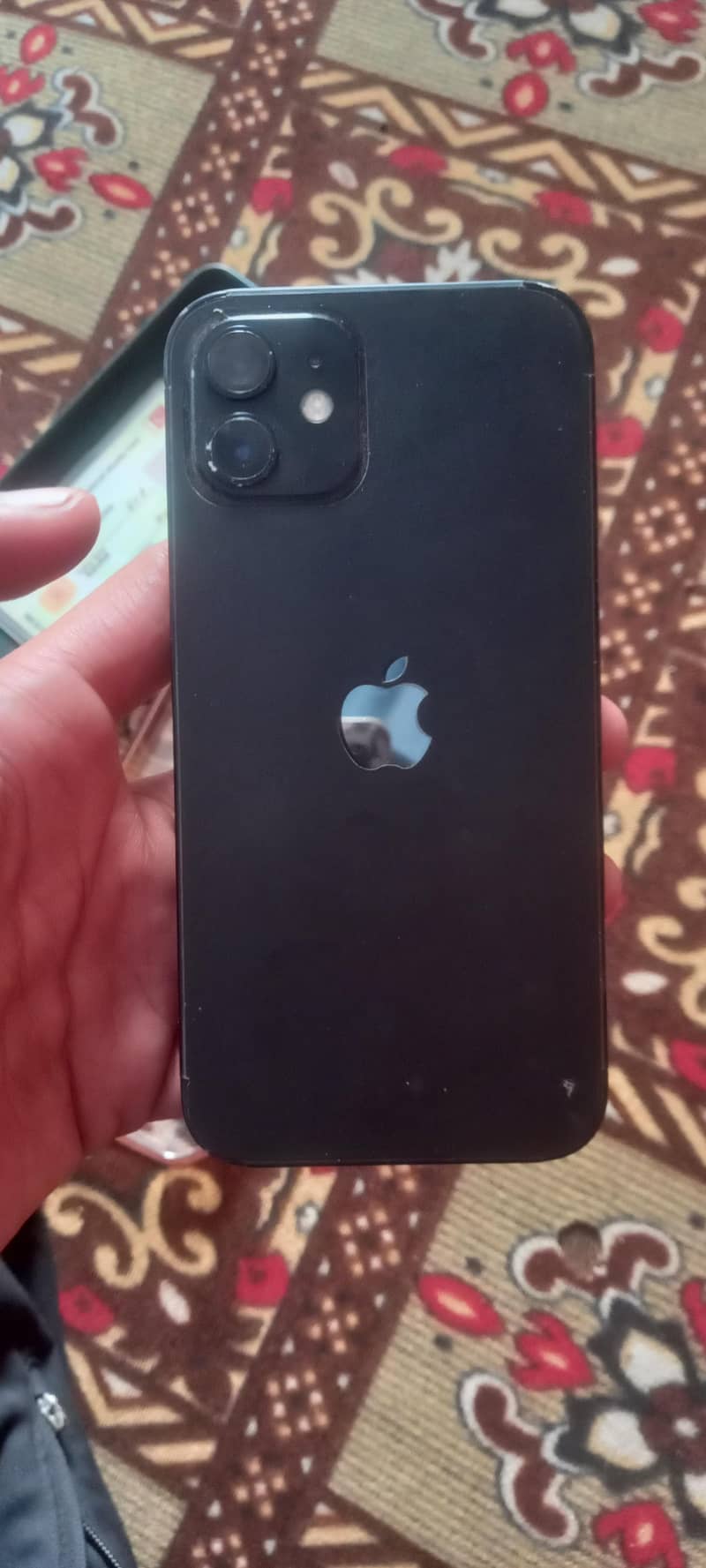 Apple iPhone 12 1