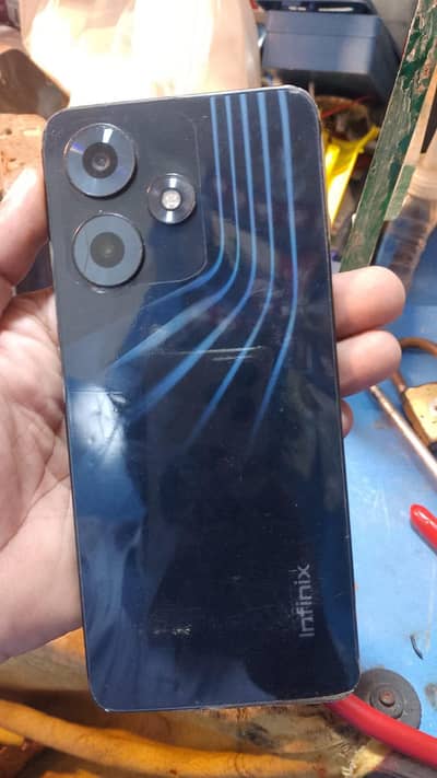 Infinix Hot 30 8/128