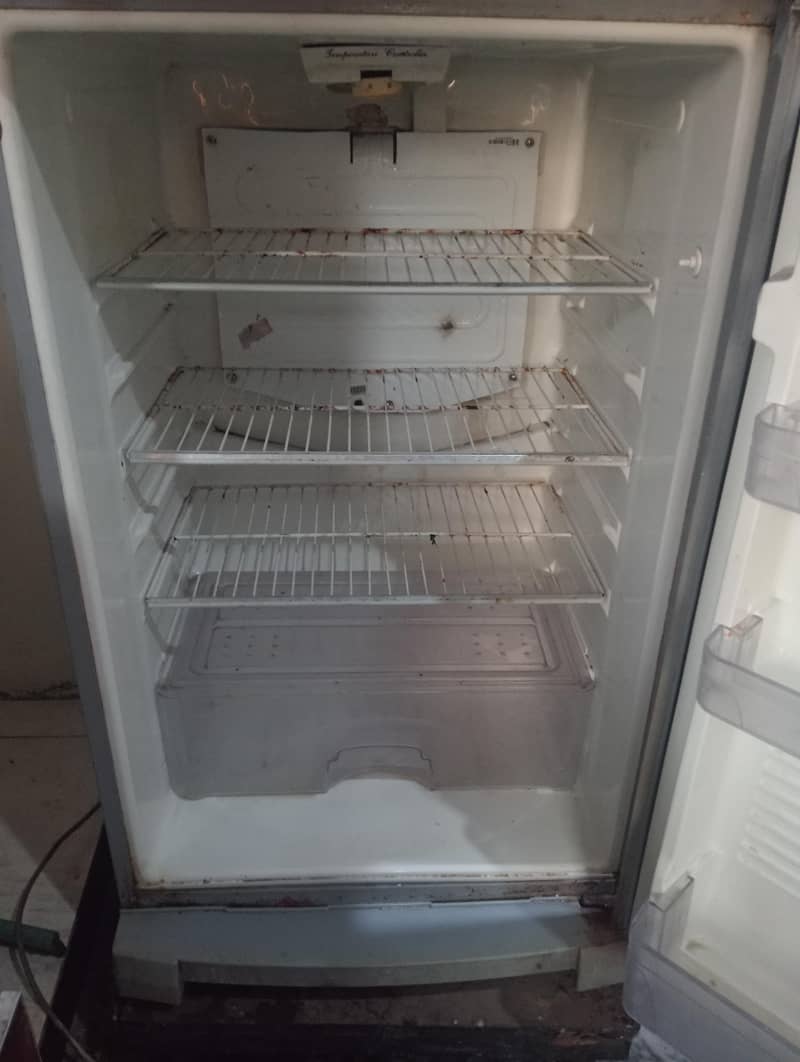 large size Fridge 6
