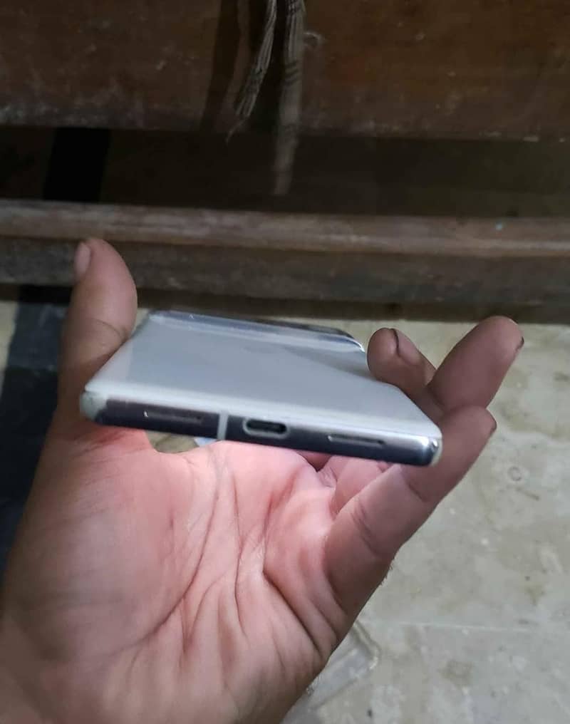 Google Pixel 7 Pro 2
