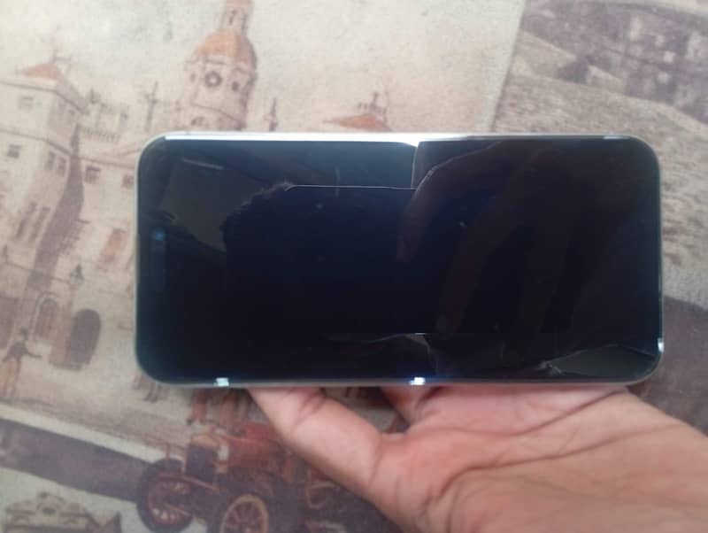 Apple iPhone 15 Pro Max 5