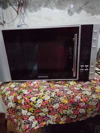 Kenwood Microwave Oven for Sale - Grill + Defrost