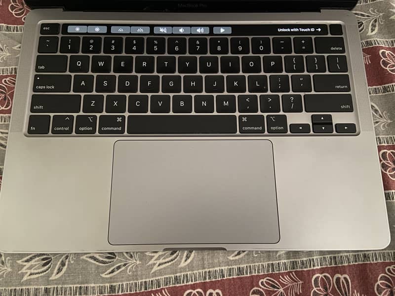 Macbook 2020 Pro 2