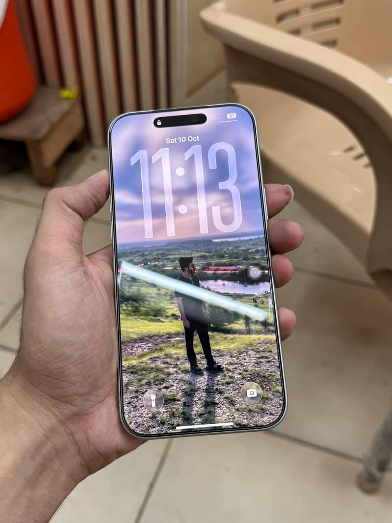 Apple iPhone 17 Pro Max 2