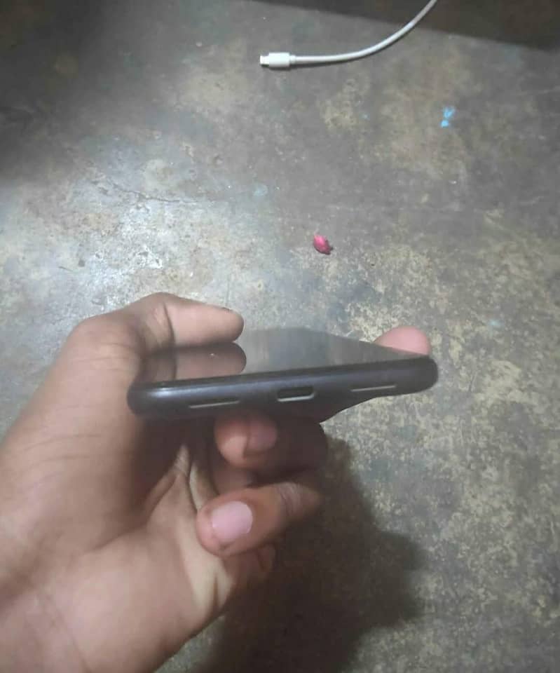 Google Pixel 5 4