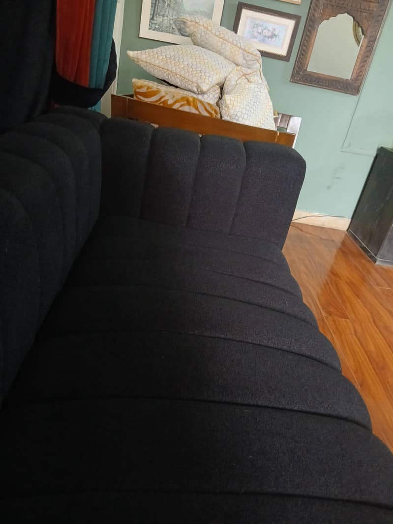 3 seater sofa 0