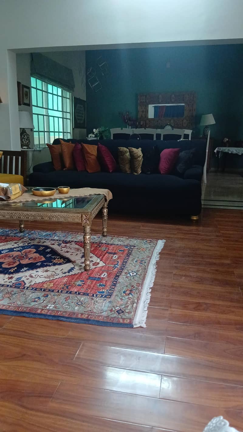 3 seater sofa 2