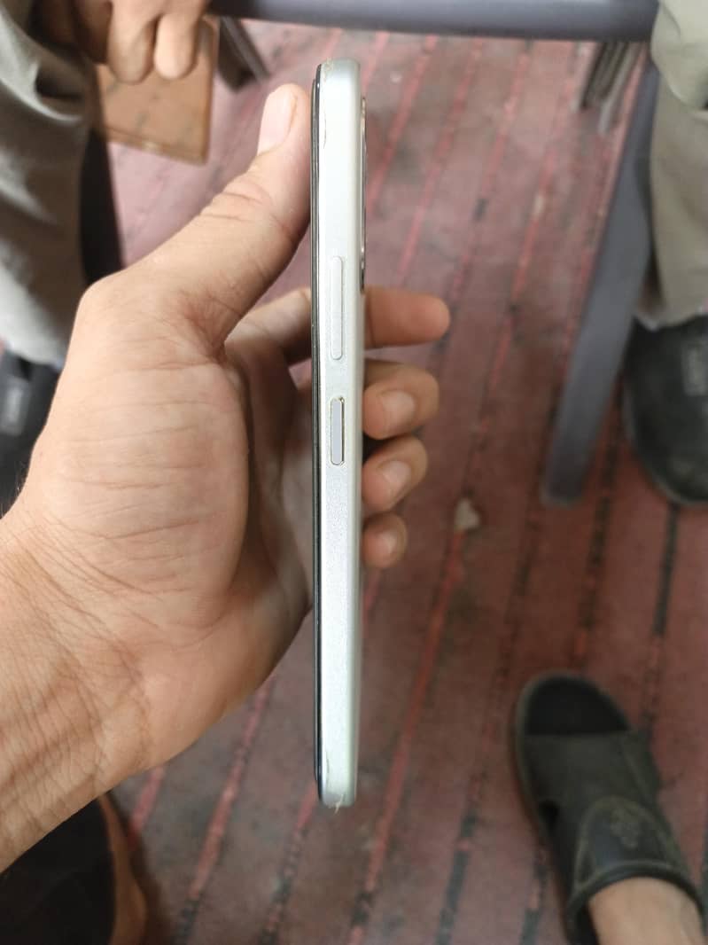 OPPO A6s 2