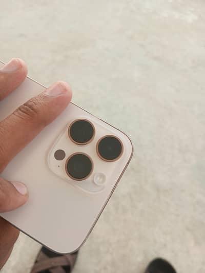 Apple iPhone 16 Pro Max