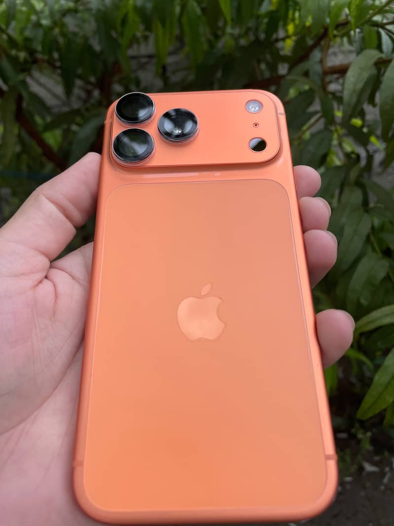 Apple iPhone 17 Pro Max 8