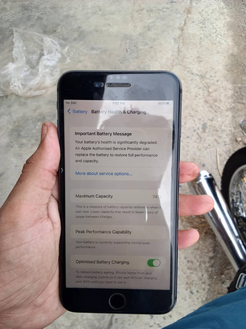 Apple iPhone 8 Plus 5