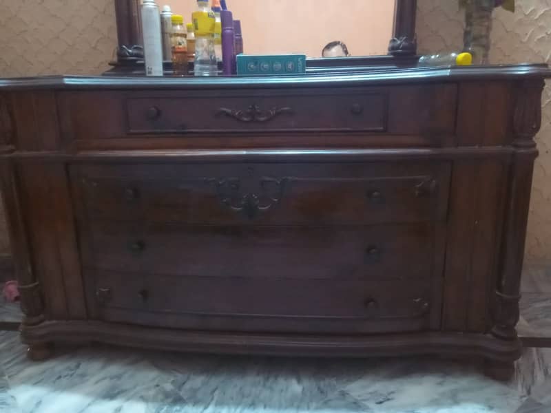 Dressing -Make-up Table 1